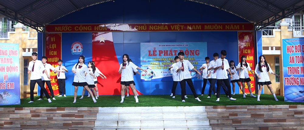 Phường B’Lao: Giải Bơi học sinh phường B’Lao và Lễ phát động toàn dân tập luyện môn bơi phòng, chống đuối nước trẻ em; Ngày Olympic trẻ em năm 2026