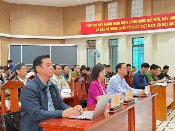 Phường 3 Bảo Lộc: Tham gia Hội nghị toàn quốc nghiên cứu, học tập, quán triệt và triển khai thực hiện một số Nghị quyết, chỉ thị của Bộ Chính trị