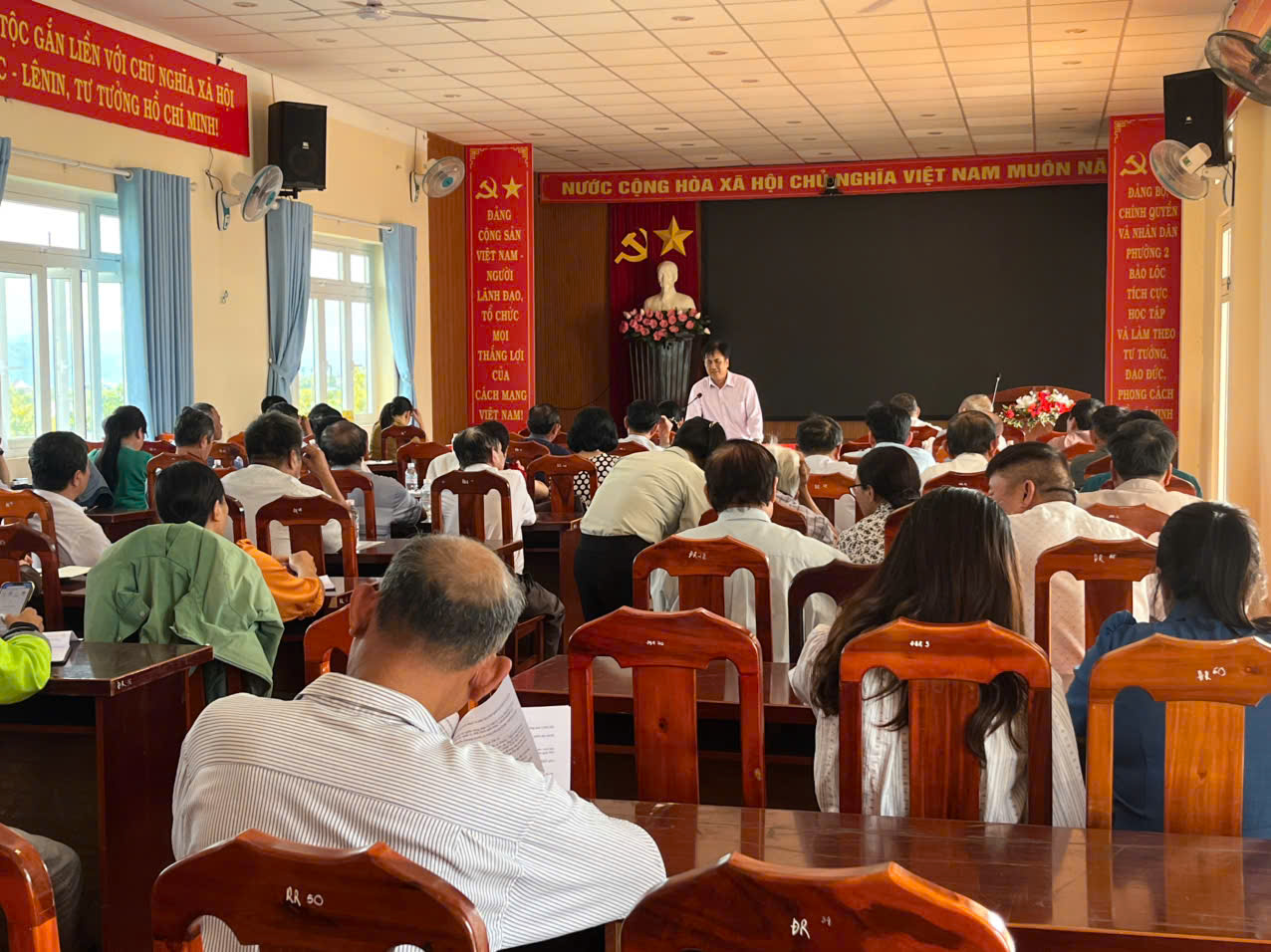 UBND PHƯỜNG 2 BẢO LỘC TRIỂN KHAI CHIẾN DỊCH “90 NGÀY LÀM GIÀU, LÀM SẠCH CƠ SỞ DỮ LIỆU QUỐC GIA VỀ ĐẤT ĐAI”