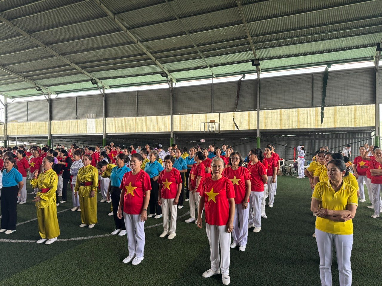 Vui khỏe cùng chương trình giao lưu Thể dục, thể thao, dân vũ của Câu lạc bộ văn thể ( ĐamBr'ri) Phường 2 Bảo Lộc