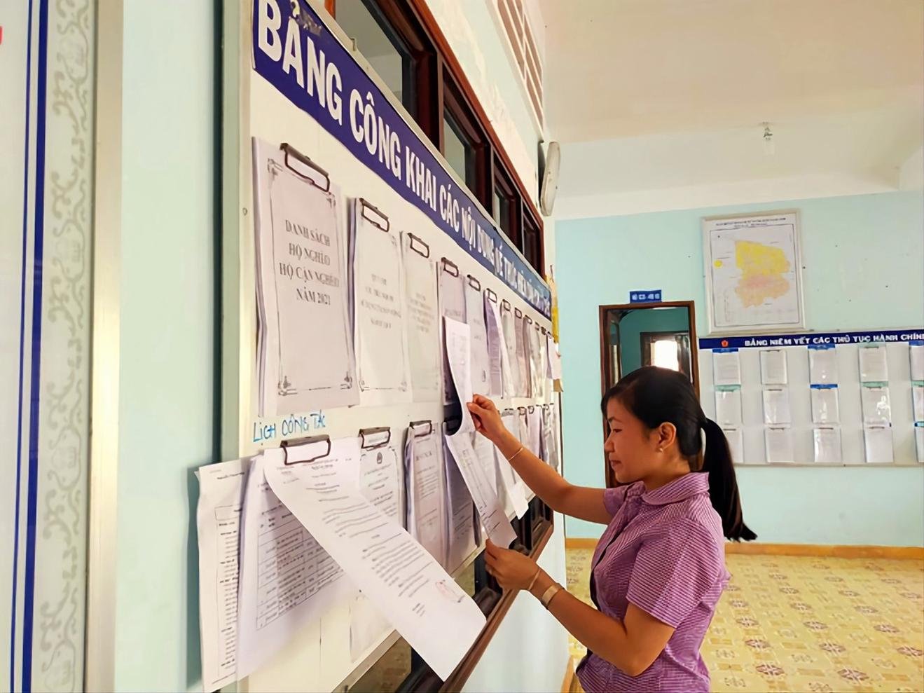 Danh mục thông tin phải được công khai và Danh mục thông tin công dân được tiếp cận có điều kiện của Ủy ban nhân dân xã Thuận Hạnh