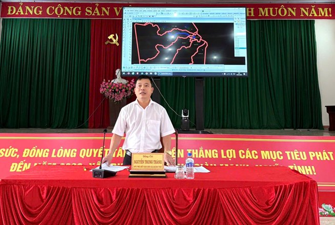 Hội nghị trao đổi, đóng góp ý kiến phương án sắp xếp, sáp nhập các bon trên địa bàn xã Quảng Trực