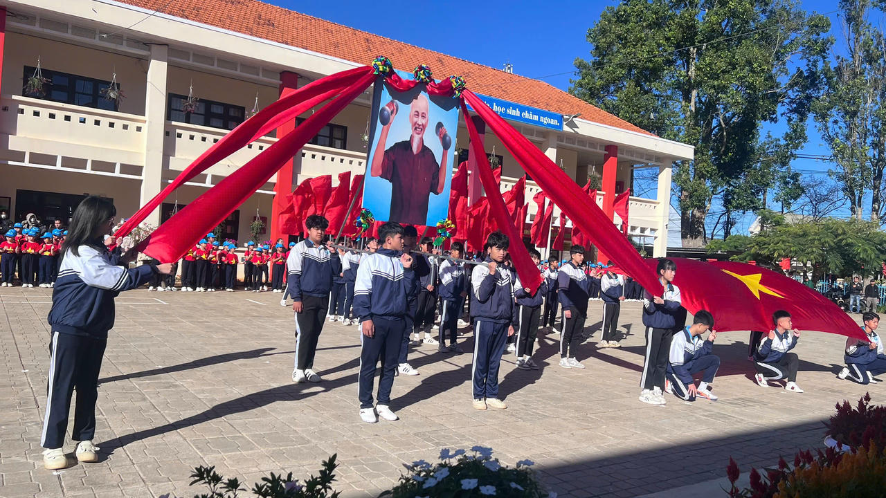 Sôi nổi Đại hội Thể dục thể thao ngành Giáo dục phường Xuân Trường - Đà Lạt