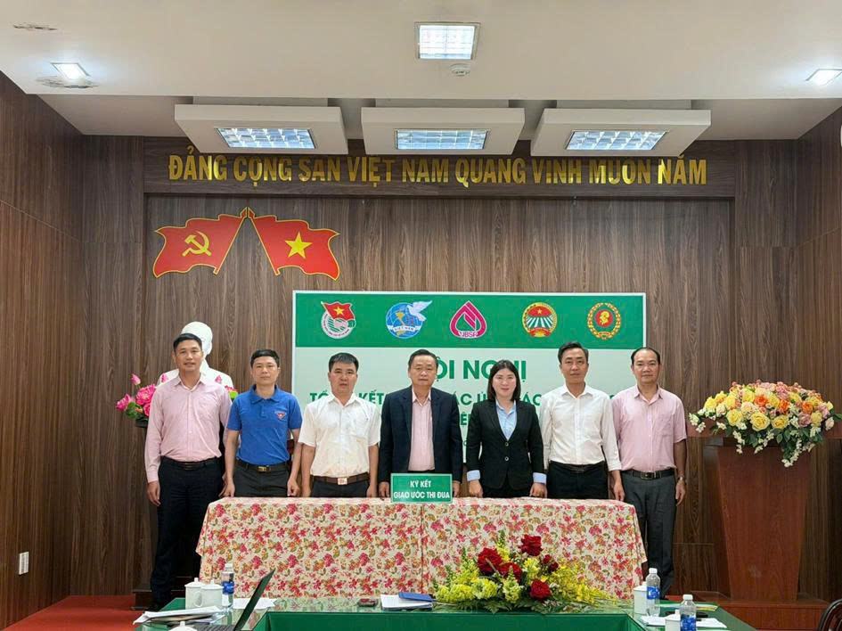 PHÒNG GIAO DỊCH NHCSXH BẢO LỘC TỔNG KẾT HOẠT ĐỘNG ỦY THÁC CHO VAY NĂM 2025 – PHÁT HUY HIỆU QUẢ TÍN DỤNG CHÍNH SÁCH SAU SẮP XẾP ĐƠN VỊ HÀNH CHÍNH