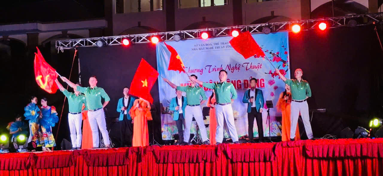 Mùa xuân dâng Đảng”- Bản hòa ca niềm tin chào mừng Đại hội XIV