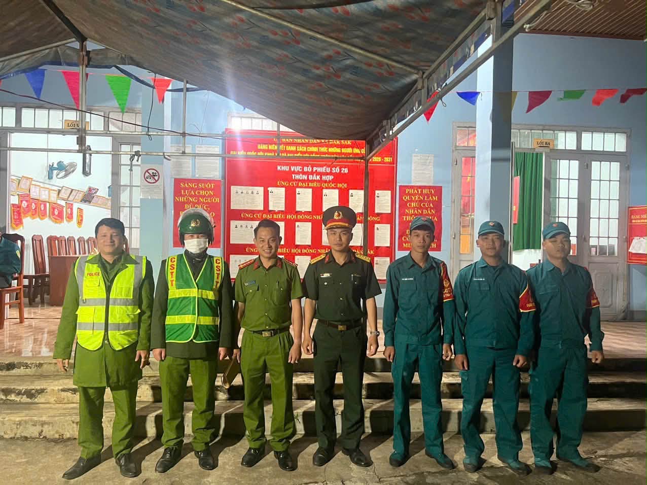 TĂNG CƯỜNG TUẦN TRA KHÉP KÍN NHẰM BẢO ĐẢM AN NINH, TRẬT TỰ CÁC NGÀY LỄ LỚN TRÊN ĐỊA BÀN XÃ ĐẮK SẮK