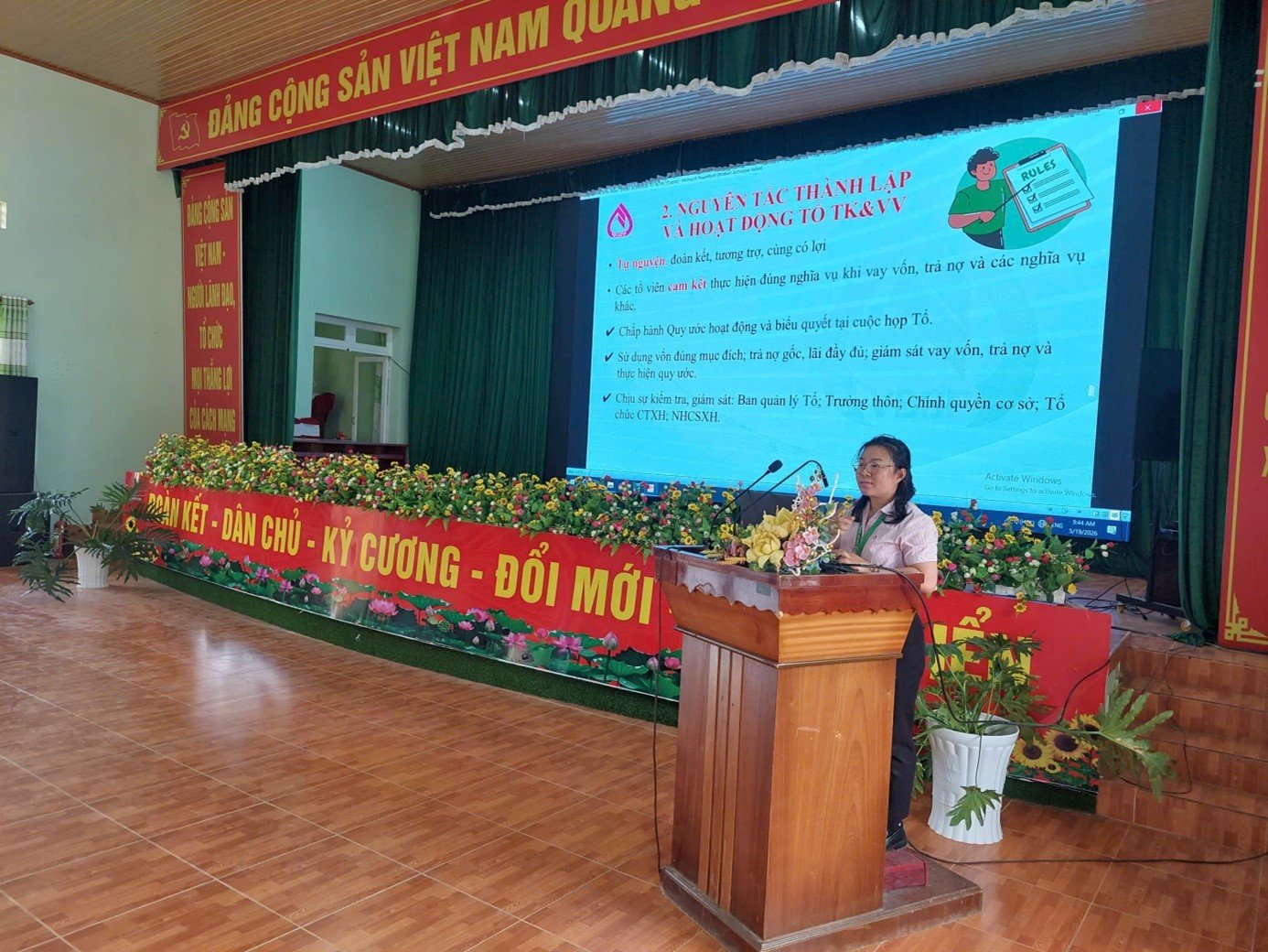 PHÒNG GIAO DỊCH NHCSXH ĐƠN DƯƠNG TỔ CHỨC TẬP HUẤN NGHIỆP VỤ CHO BAN QUẢN LÝ TỔ TK&VV TẠI XÃ QUẢNG LẬP