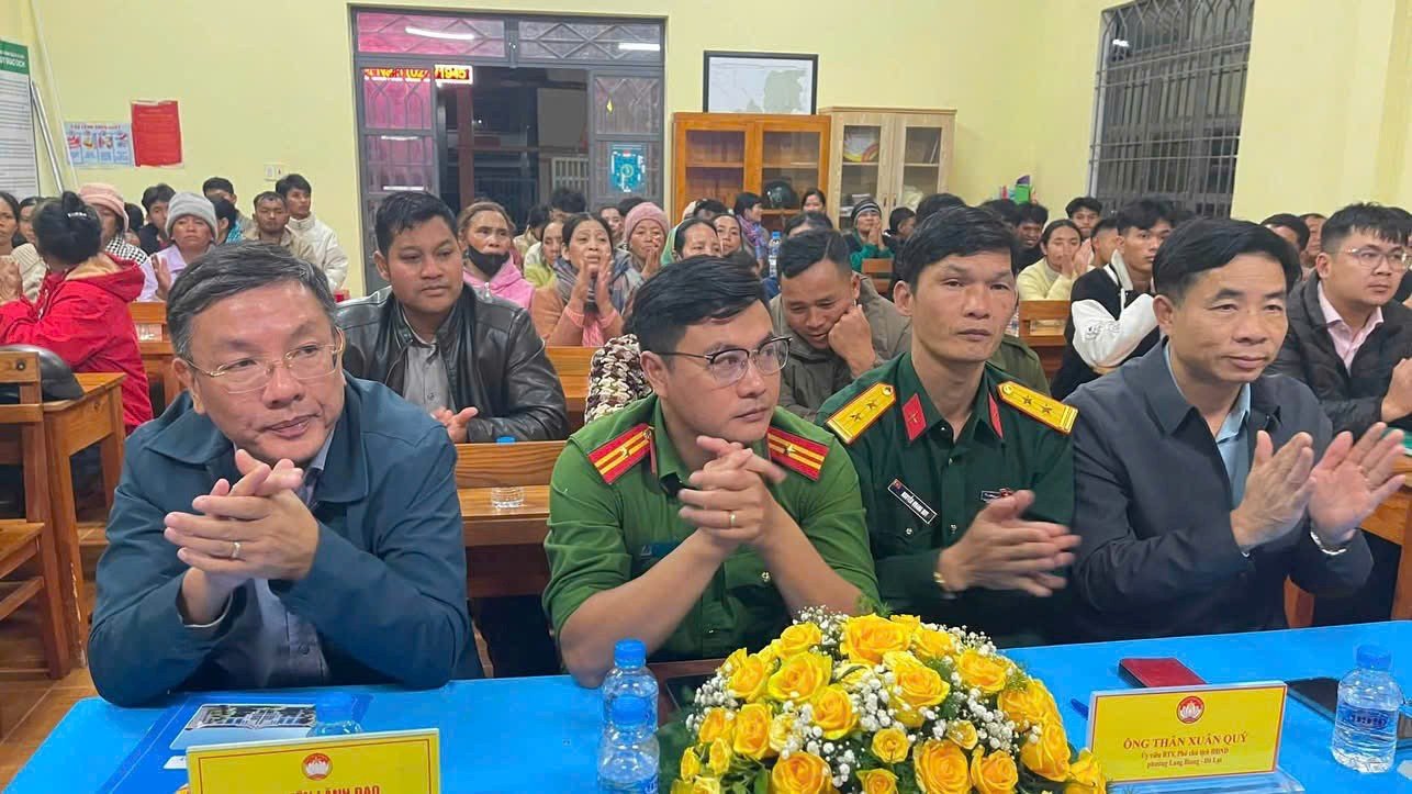 DIỄN ĐÀN “LẮNG NGHE DÂN NÓI” - NÂNG CAO HIỆU QUẢ CẢI CÁCH HÀNH CHÍNH, TĂNG CƯỜNG GẮN KẾT GIỮA CHÍNH QUYỀN VÀ NHÂN DÂN TẠI PHƯỜNG LANG BIANG - ĐÀ LẠT