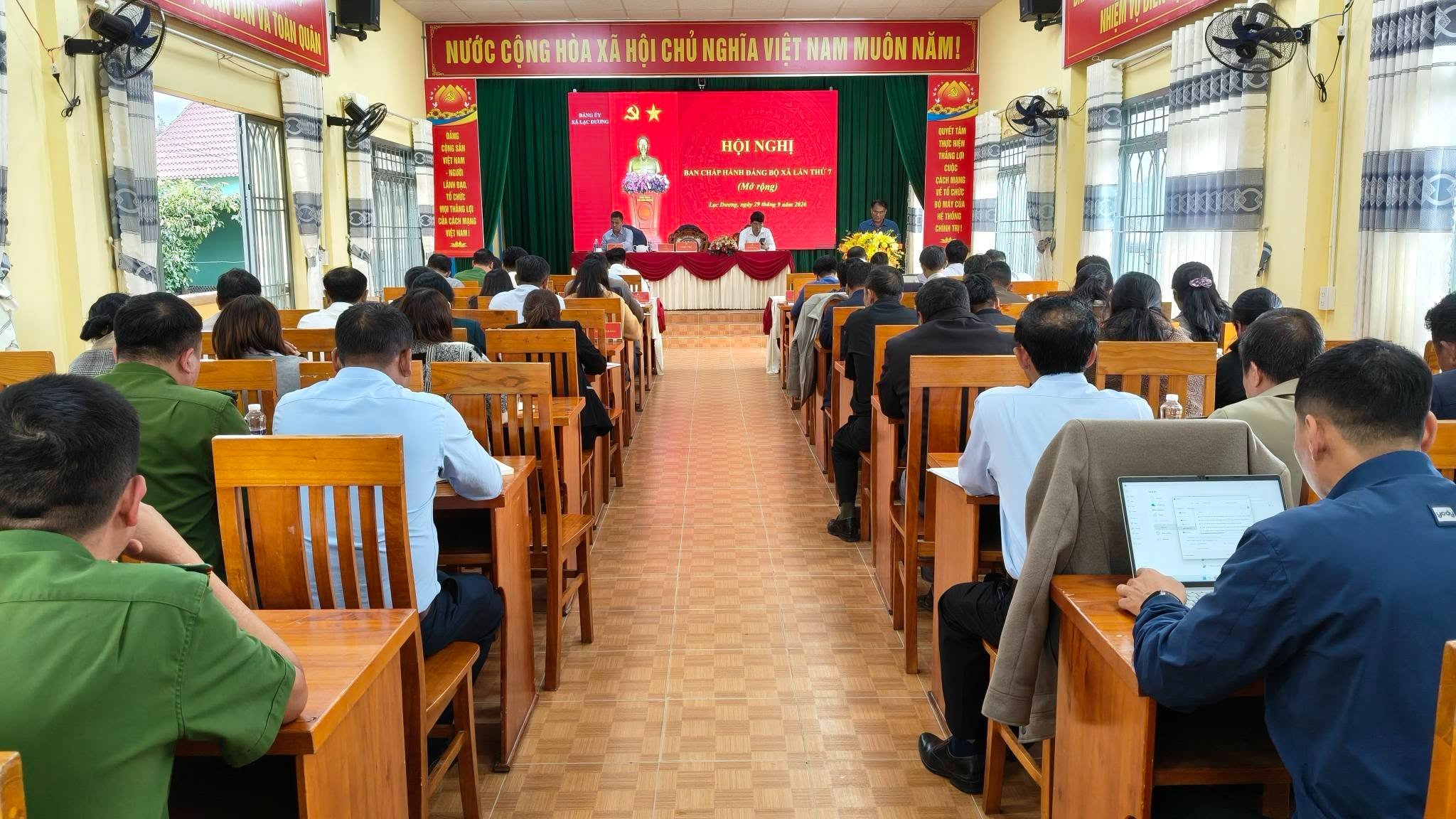 Đảng ủy xã Lạc Dương tổ chức Hội nghị thực hiện quy trình về công tác cán bộ và Hội nghị ban chấp hành Đảng bộ lần thứ 7 (mở rộng)