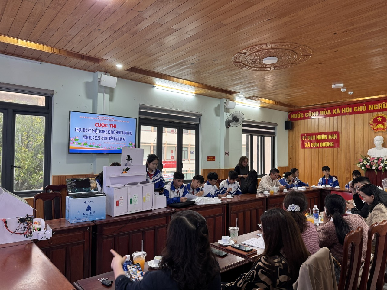 Đẩy mạnh phong trào nghiên cứu khoa học qua cuộc thi Khoa học Kỹ thuật dành cho học sinh trung học trên địa bàn xã Đơn Dương, năm học 2025-2026