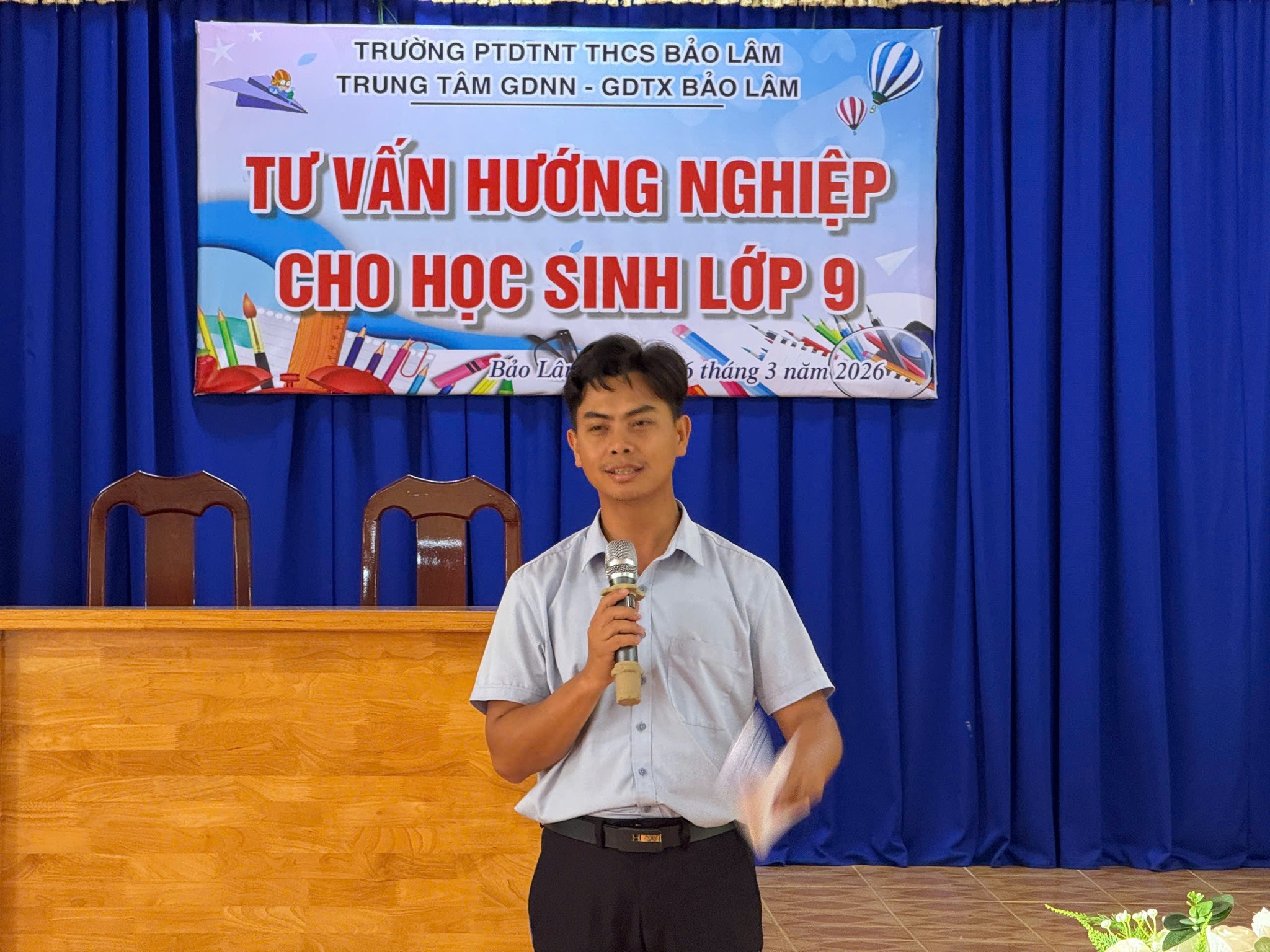 TƯ VẤN HƯỚNG NGHIỆP CHO HỌC SINH KHỐI 9