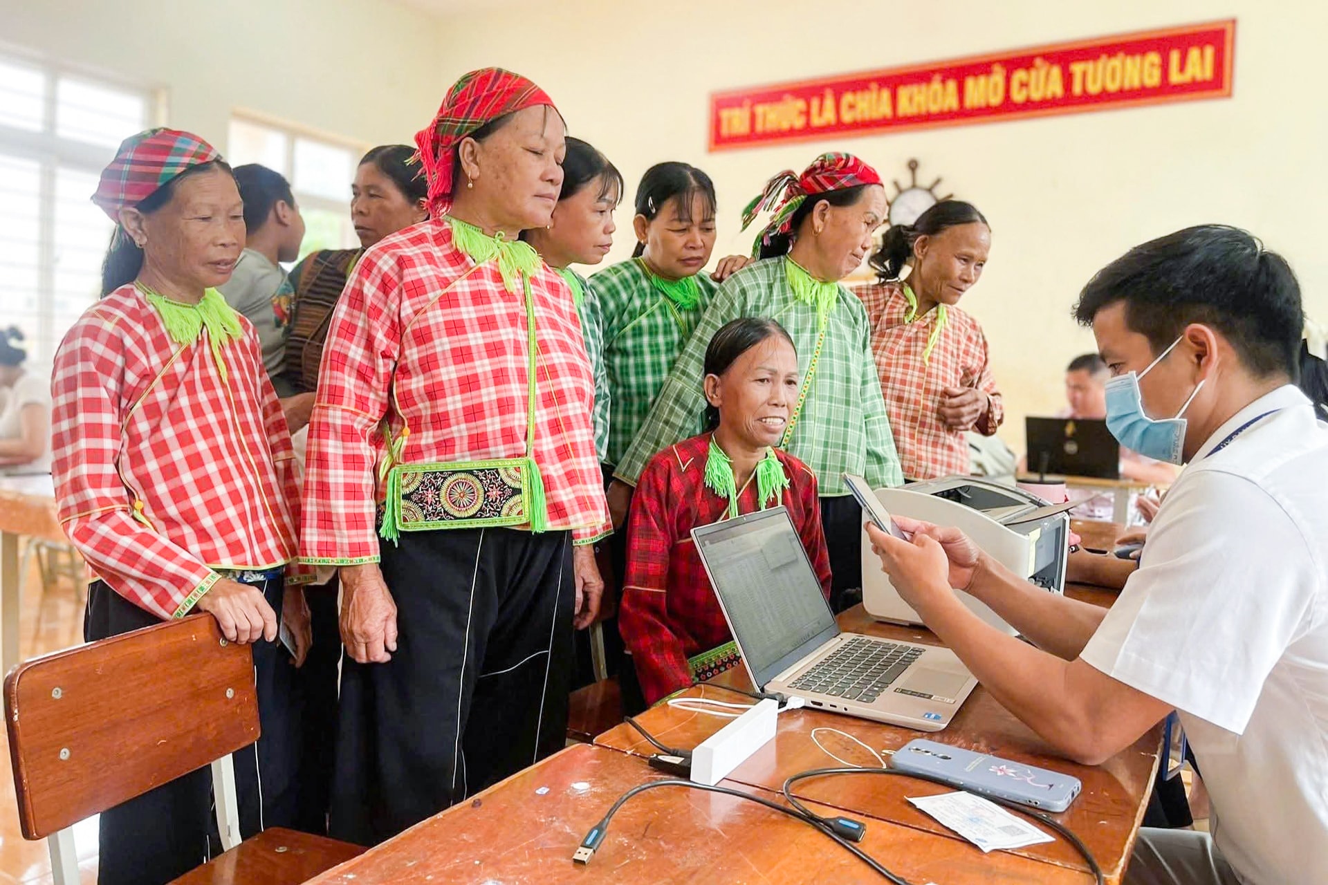 Gắn cải cách hành chính với chuyển đổi số, hướng tới nền hành chính thân thiện