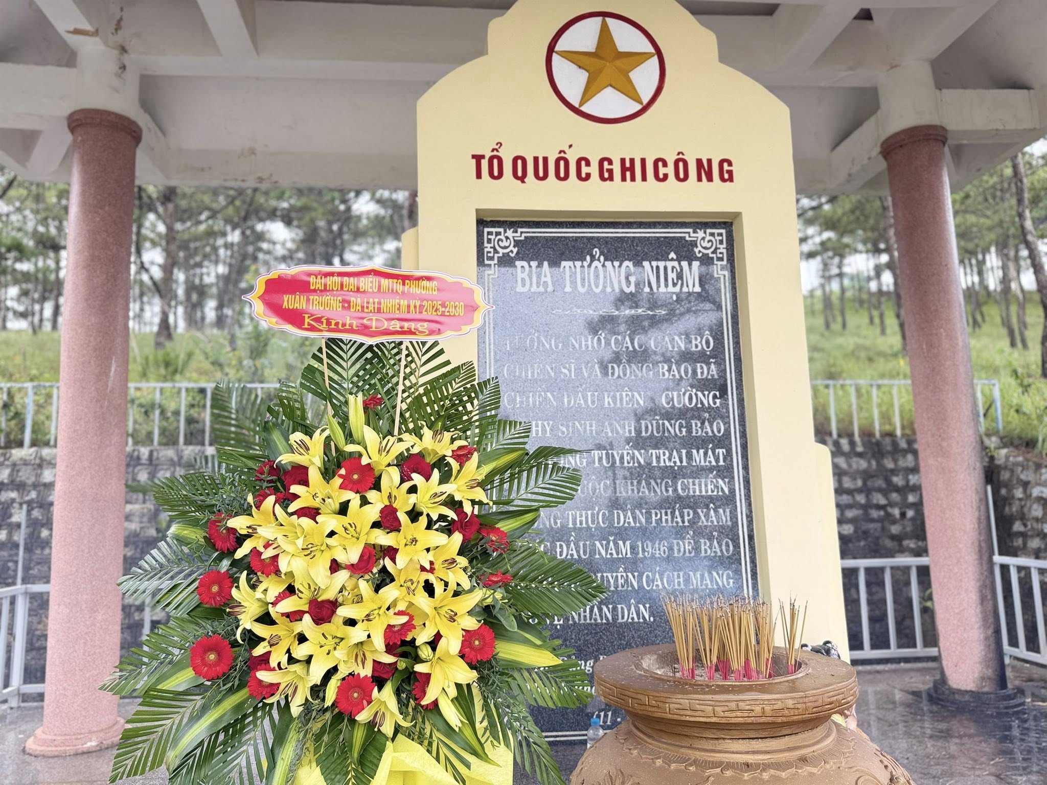 LỄ DÂNG HƯƠNG TRƯỚC THỀM DIỄN RA ĐẠI HỘI ĐẠI BIỂU MẶT TRẬN TỔ QUỐC VIỆT NAM PHƯỜNG XUÂN TRƯỜNG - ĐÀ LẠT
