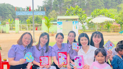 Trường Mầm non Anh Đào phối hợp với 5 trường trong địa bàn huyện tổ chức thành công chuyên đề cấp Cụm