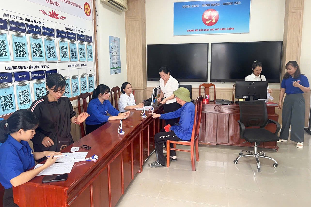Xã Đạ Tẻh đổi mới cải cách hành chính, phục vụ người dân ngày càng tốt hơn