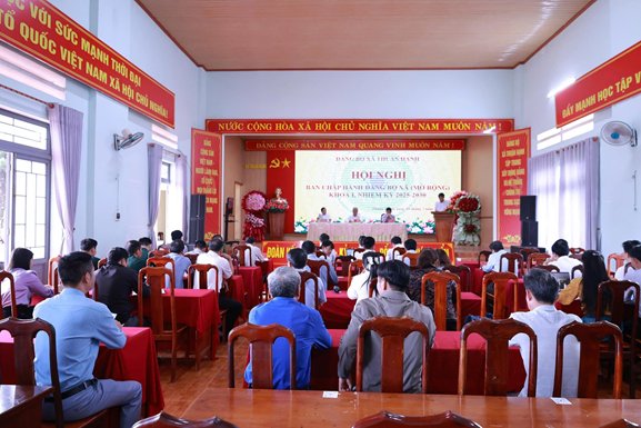 XÃ THUẬN HẠNH TỔ CHỨC HỘI NGHỊ BAN CHẤP HÀNH ĐẢNG BỘ XÃ (MỞ RỘNG) KHOÁ I NHIỆM KỲ 2025-2026.