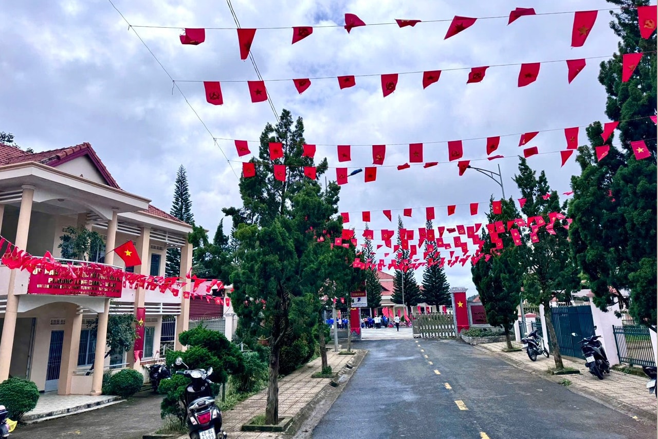 Phường Lang Biang - Đà Lạt phát động phong trào thi đua chào mừng đại hội Đảng các cấp