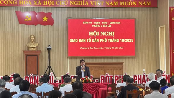 HỘI NGHỊ GIAO BAN TỔ DÂN PHỐ THÁNG 10/2025.
