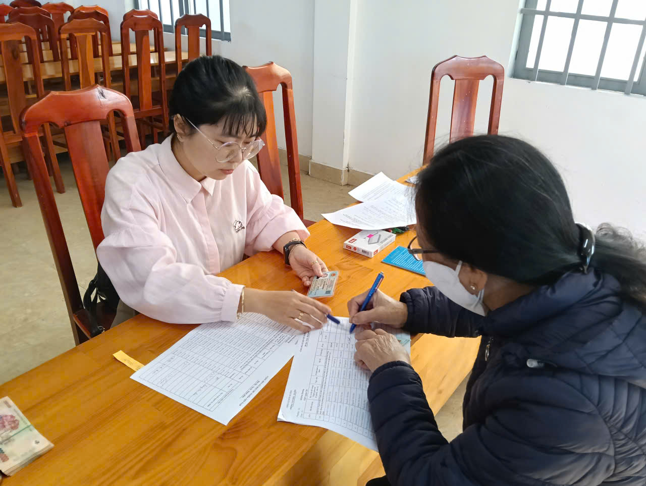 UBND XÃ ĐƠN DƯƠNG TRIỂN KHAI THỰC HIỆN CHI TRẢ QUÀ TẾT CỦA ĐẢNG, NHÀ NƯỚC NĂM 2026