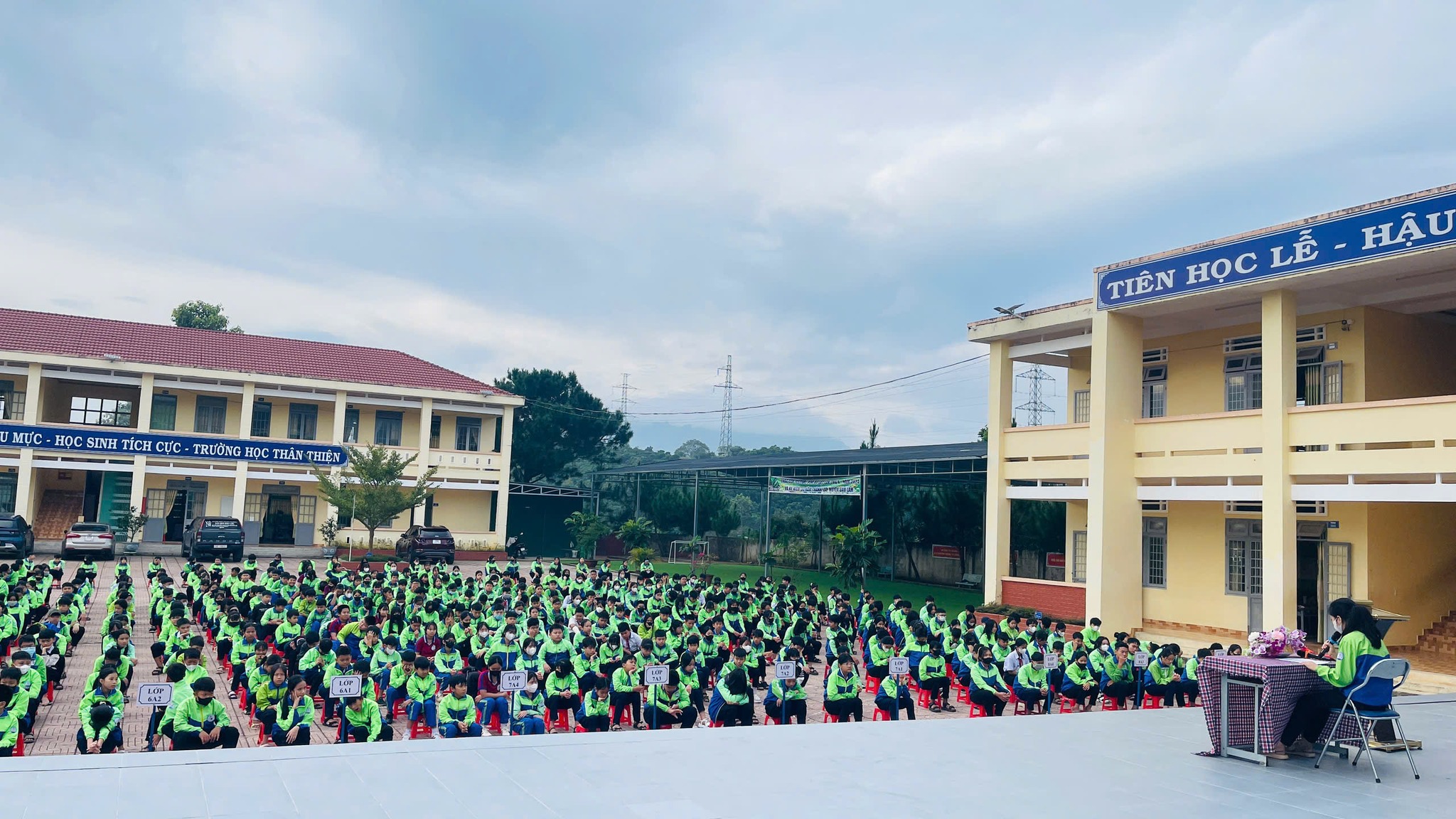 CHƯƠNG TRÌNH PHÁT THANH MĂNG NON: CHUYÊN ĐỀ MỖI TUẦN MỘT CÂU CHUYỆN- MỘT HÀNH ĐỘNG Ý NGHĨA" XÂY DỰNG TÌNH BẠN ĐẸP NÓI KHÔNG VỚI BẠO LỰC HỌC ĐƯỜNG, TUYÊN TRUYỀN CÁC TÁC HẠI CỦA CÁC CHẤT KÍCH THÍCH, TỆ NẠN XÃ HỘI VÀ AN TOÀN CỦA HỌC SINH TRONG CÁC HOẠT ĐỘNG SINH HOẠT HẰNG NGÀY,..."