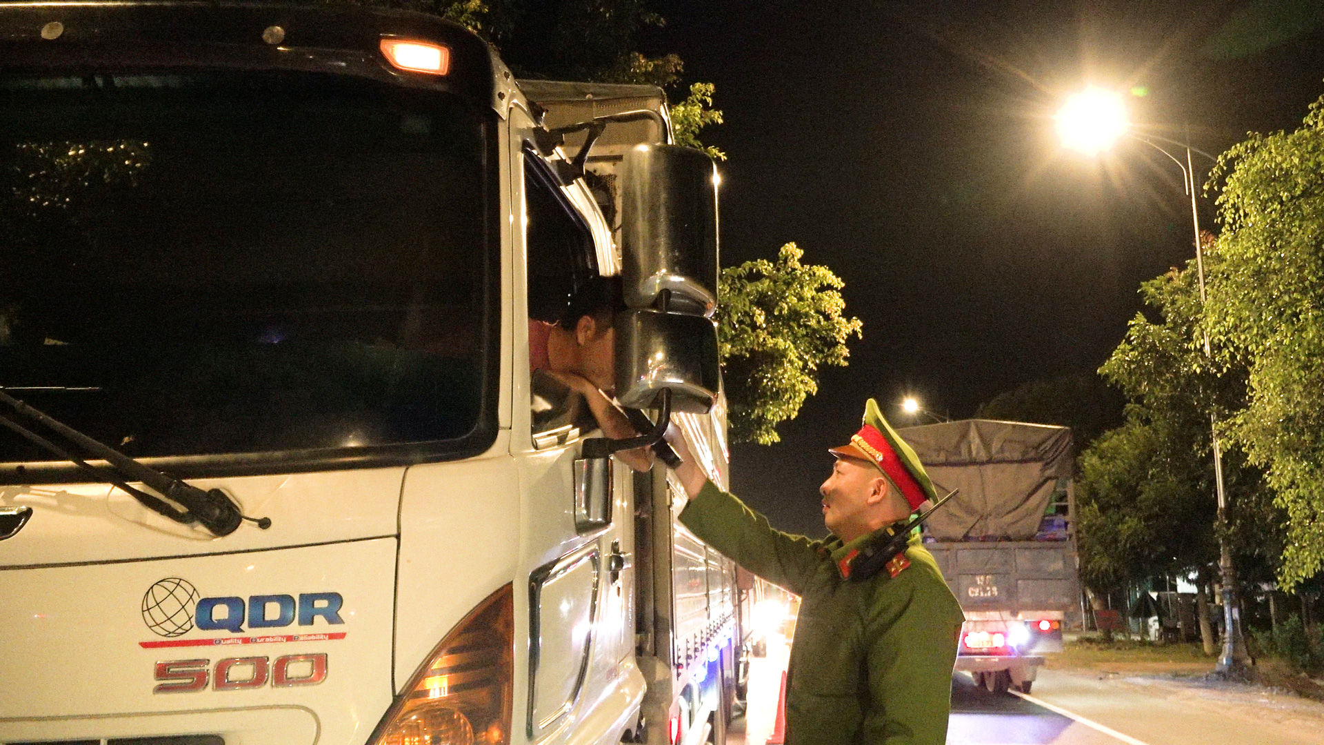 Phường 3 Bảo Lộc: Tăng cường công tác đảm bảo an toàn giao thông trên QL 20 trong thời gian tạm thời đóng cửa sân bay quốc tế Liên Khương