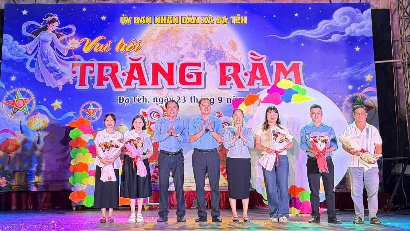 VUI HỘI TRĂNG RẰM NĂM 2026 TẠI XÃ ĐẠ TẺH