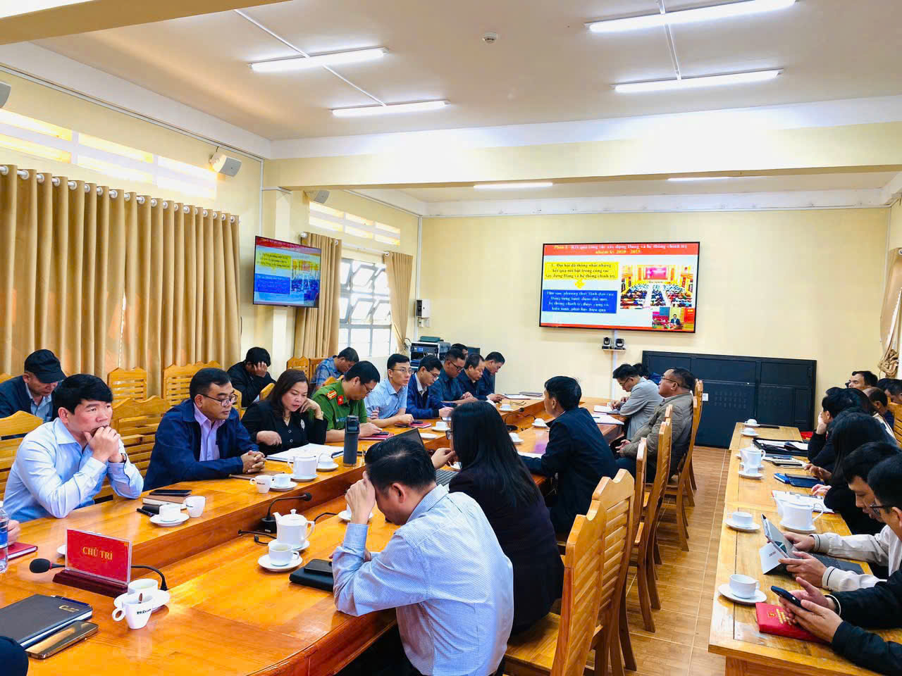 Xã Lạc Dương: Tham gia Hội nghị, nghiên cứu, học tập, quán triệt Nghị quyết Đại hội Đảng bộ tỉnh Lâm Đồng lần thứ I, nhiệm kỳ 2025 - 2030