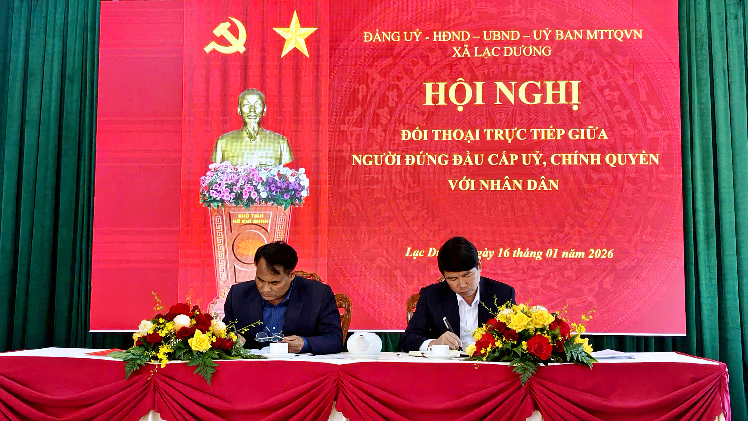 Xã Lạc Dương tổ chức Hội nghị đối thoại trực tiếp giữa người đứng đầu  Cấp ủy, Chính quyền với Nhân dân.