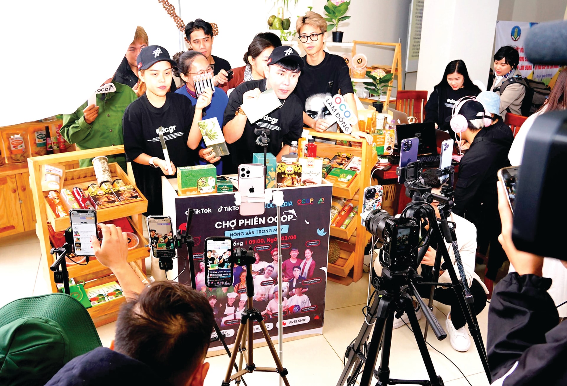 Nâng tầm nông sản từ nền tảng số