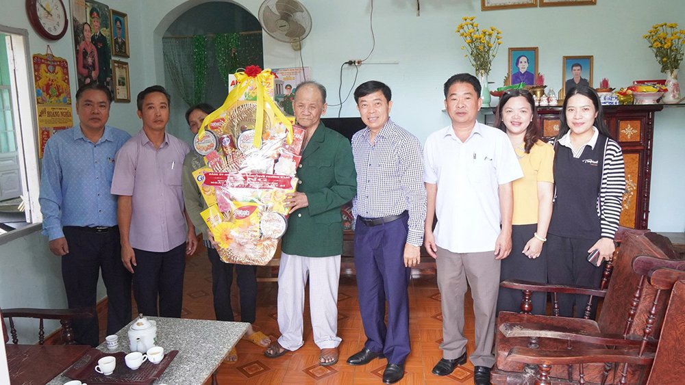 Vận dụng tư tưởng Hồ Chí Minh về “đền ơn đáp nghĩa” trong công tác chăm lo người có công tại phường B’Lao