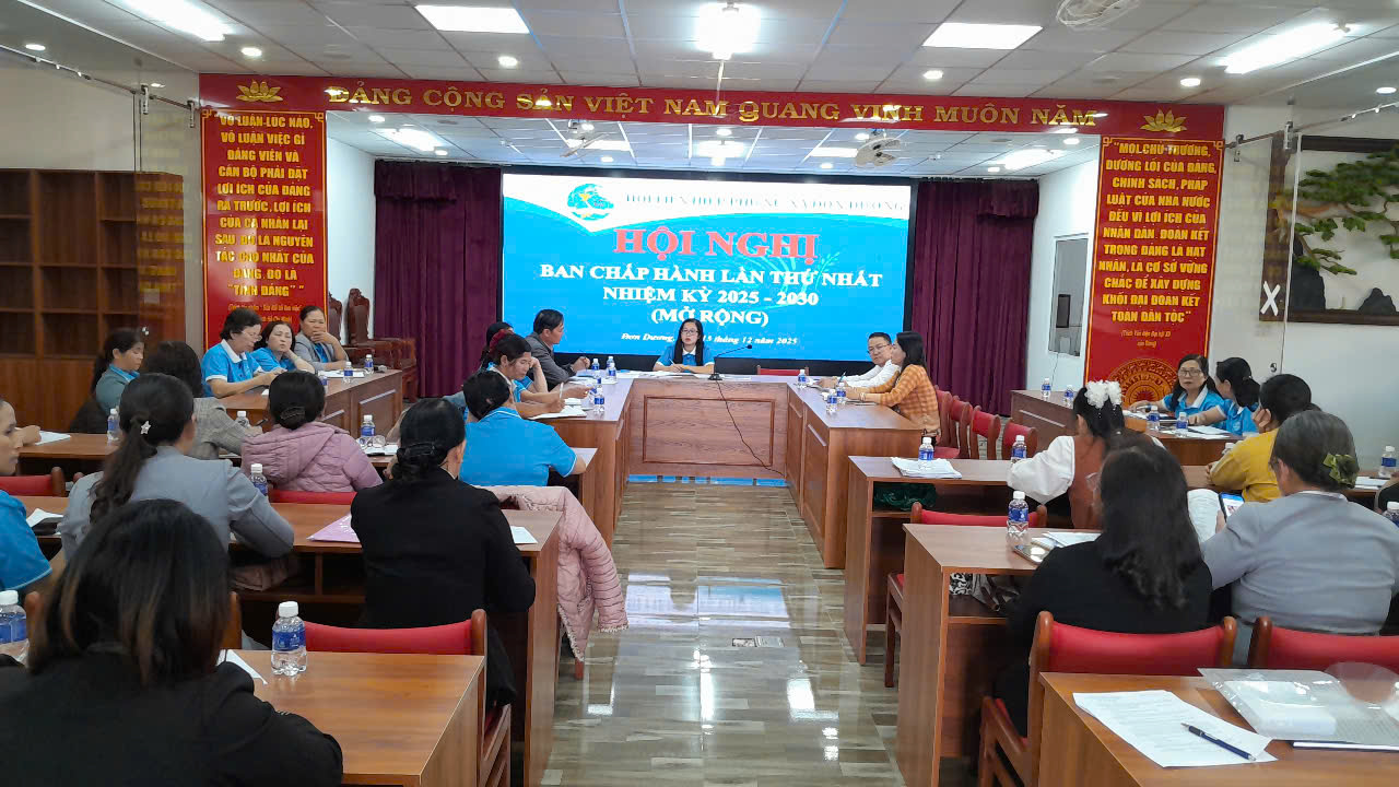 HỘI LIÊN HIỆP PHỤ NỮ XÃ ĐƠN DƯƠNG TỔ CHỨC HỘI NGHỊ BAN CHẤP HÀNH LẦN THỨ NHẤT, NHIỆM KỲ 2025 - 2030 (MỞ RỘNG)