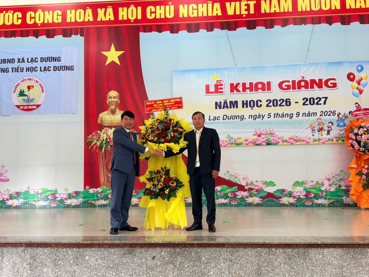 Lạc Dương: Khai giảng năm học mới