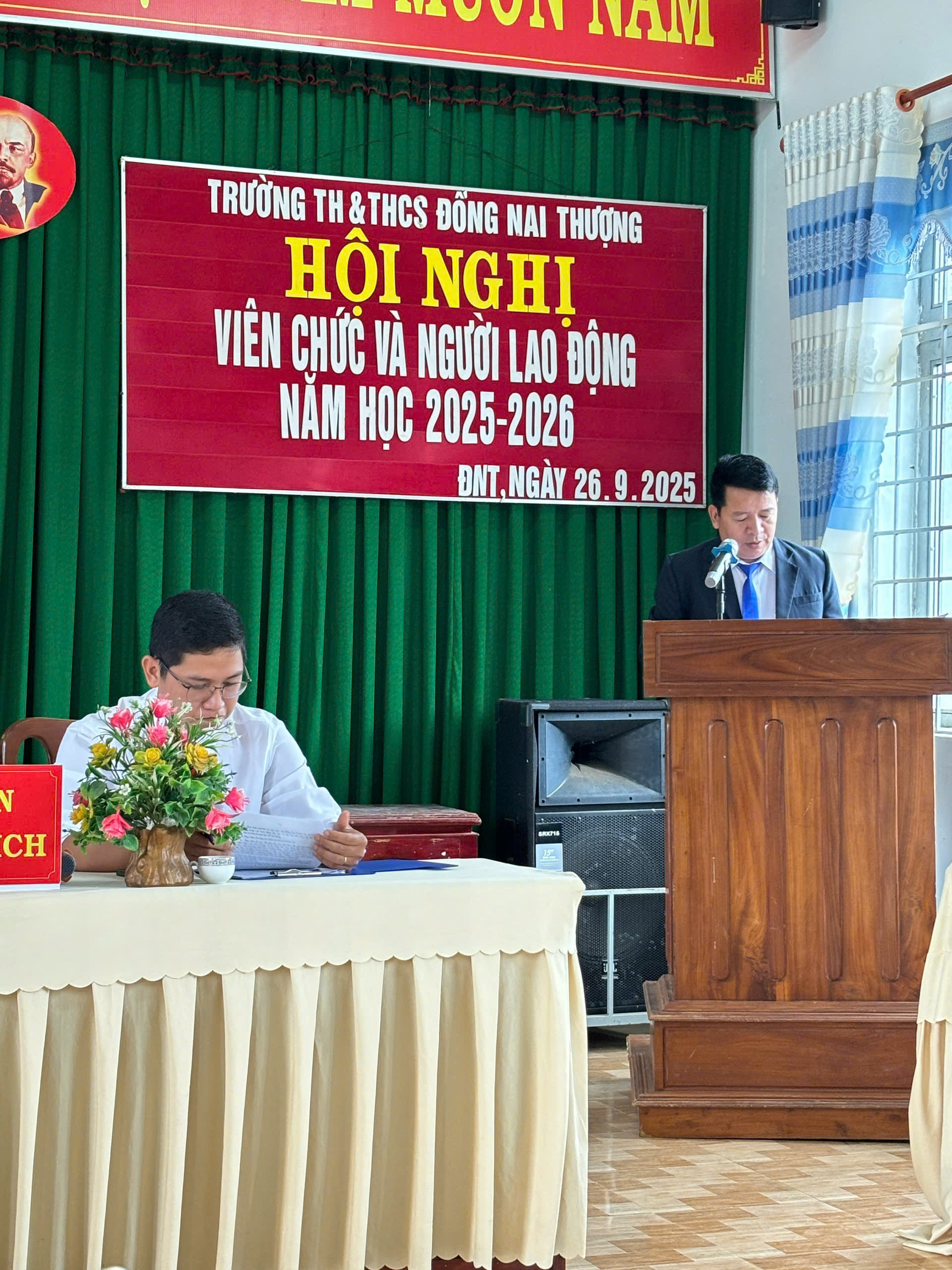 Hội nghị viên chức, người lao động năm học 2025 – 2026 trường TH và THCS Đồng Nai Thượng thành công tốt đẹp
