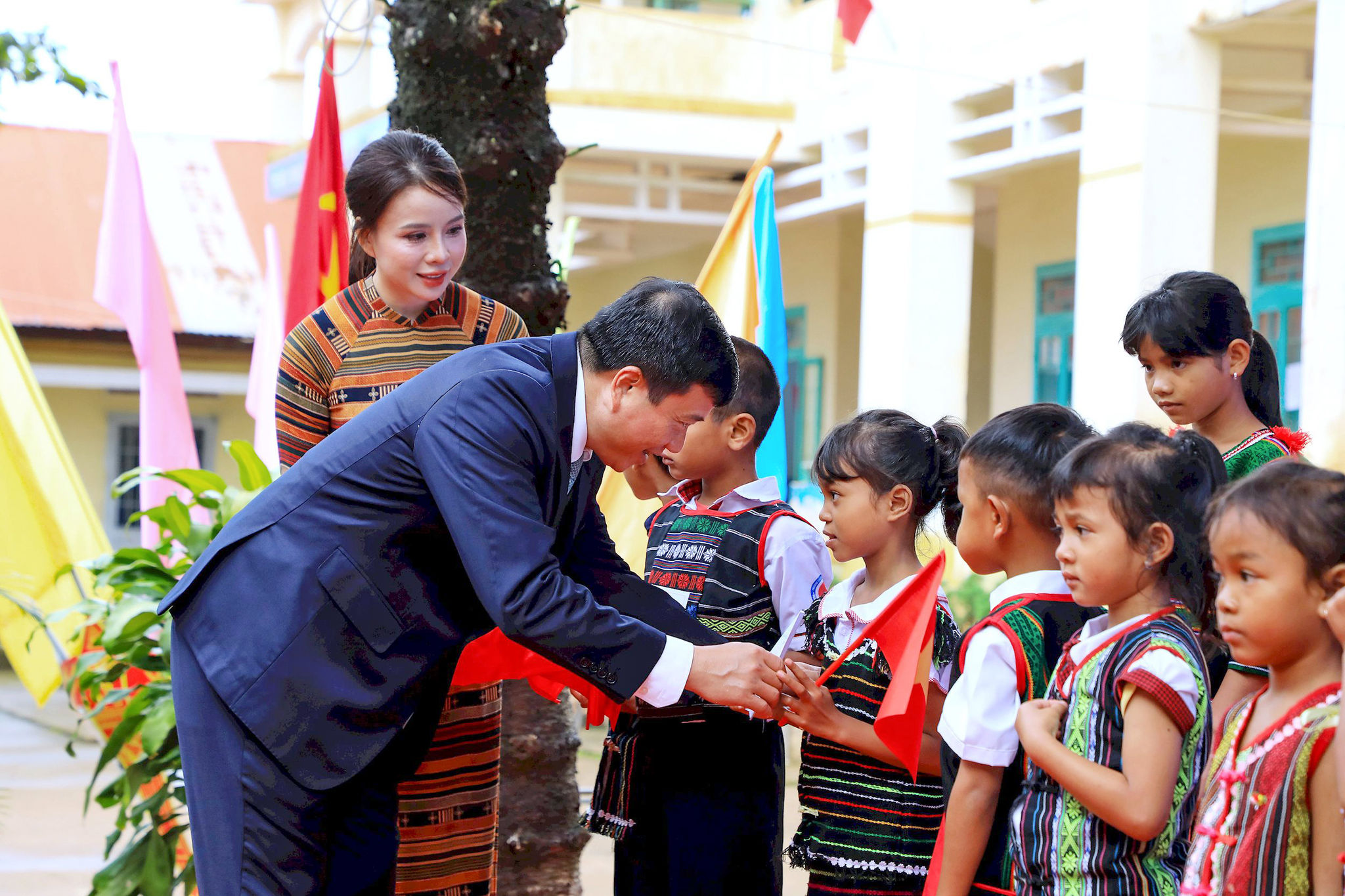 Nghị quyết số 71 - Khơi nguồn sinh khí mới cho giáo dục