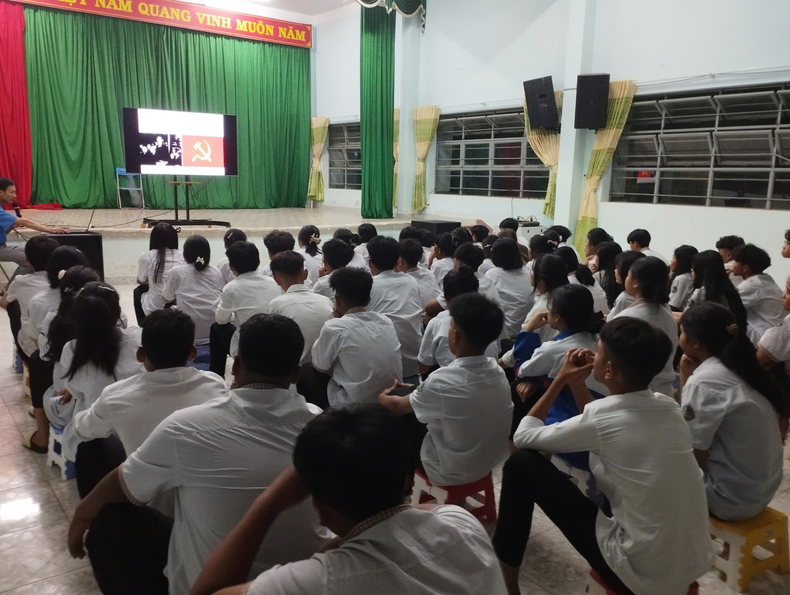 LỚP CẢM TÌNH ĐOÀN NĂM 2024-2025 