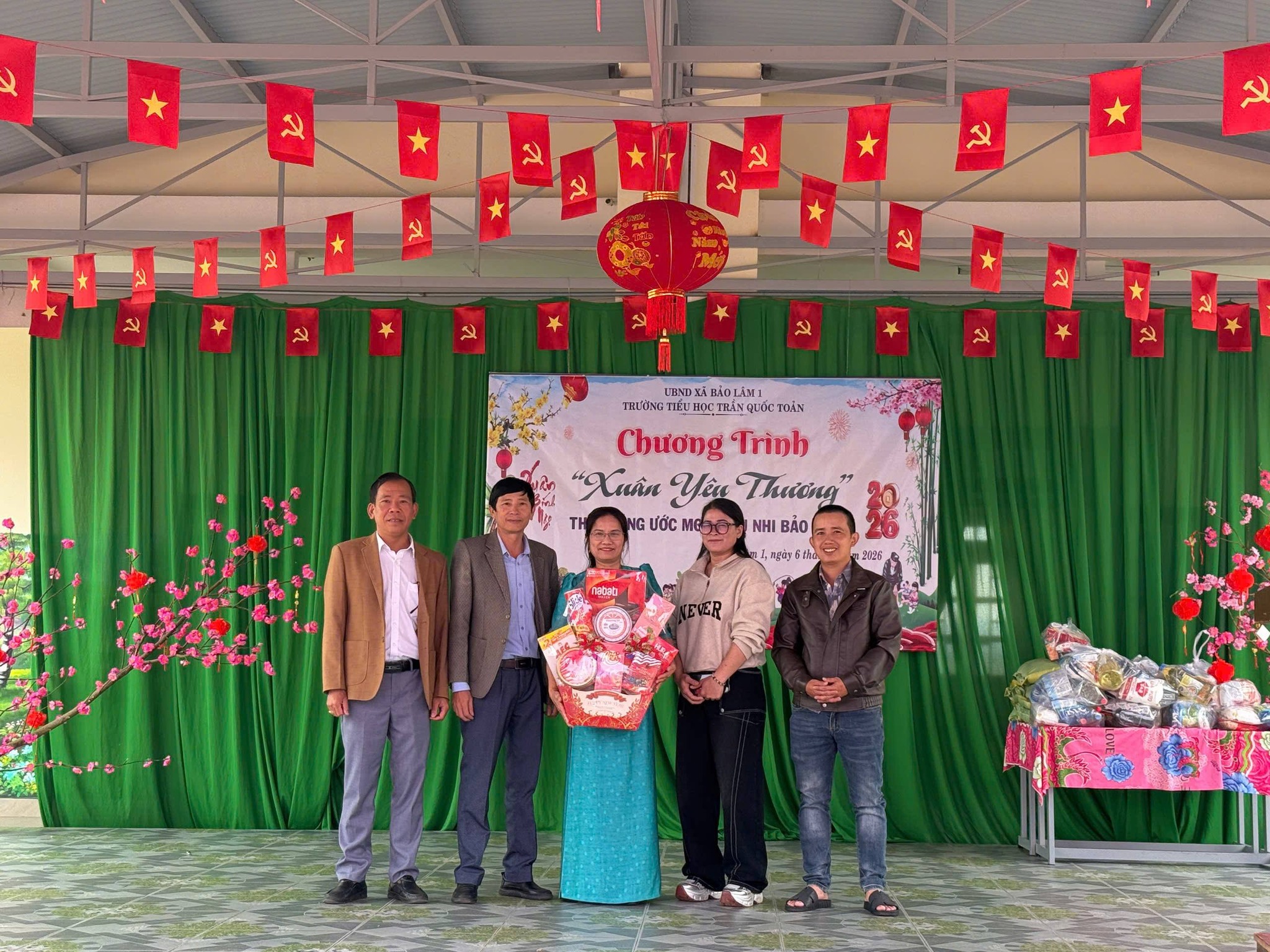 CHƯƠNG TRÌNH “XUÂN YÊU THƯƠNG”