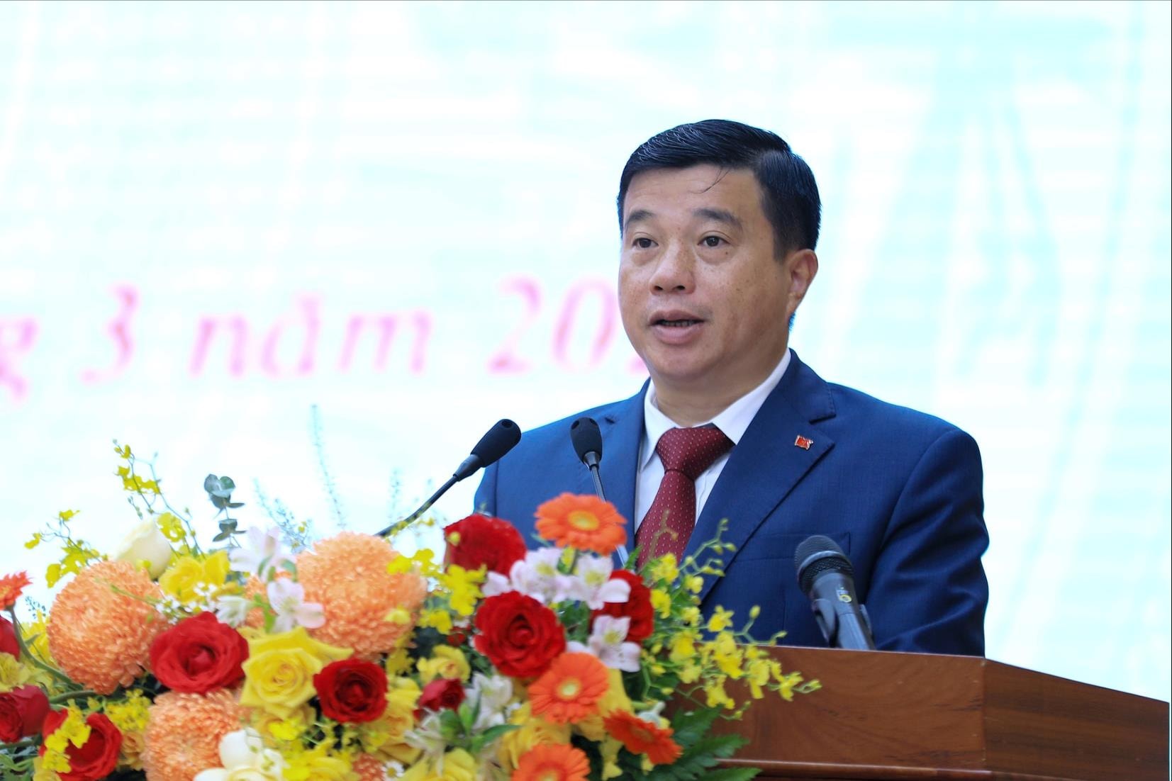 Phát biểu chỉ đạo của đồng chí Y Thanh Hà Niê Kđăm, Ủy viên BCH Trung ương Đảng, Bí thư Tỉnh ủy tại Kỳ họp thứ nhất HĐND tỉnh khóa XI