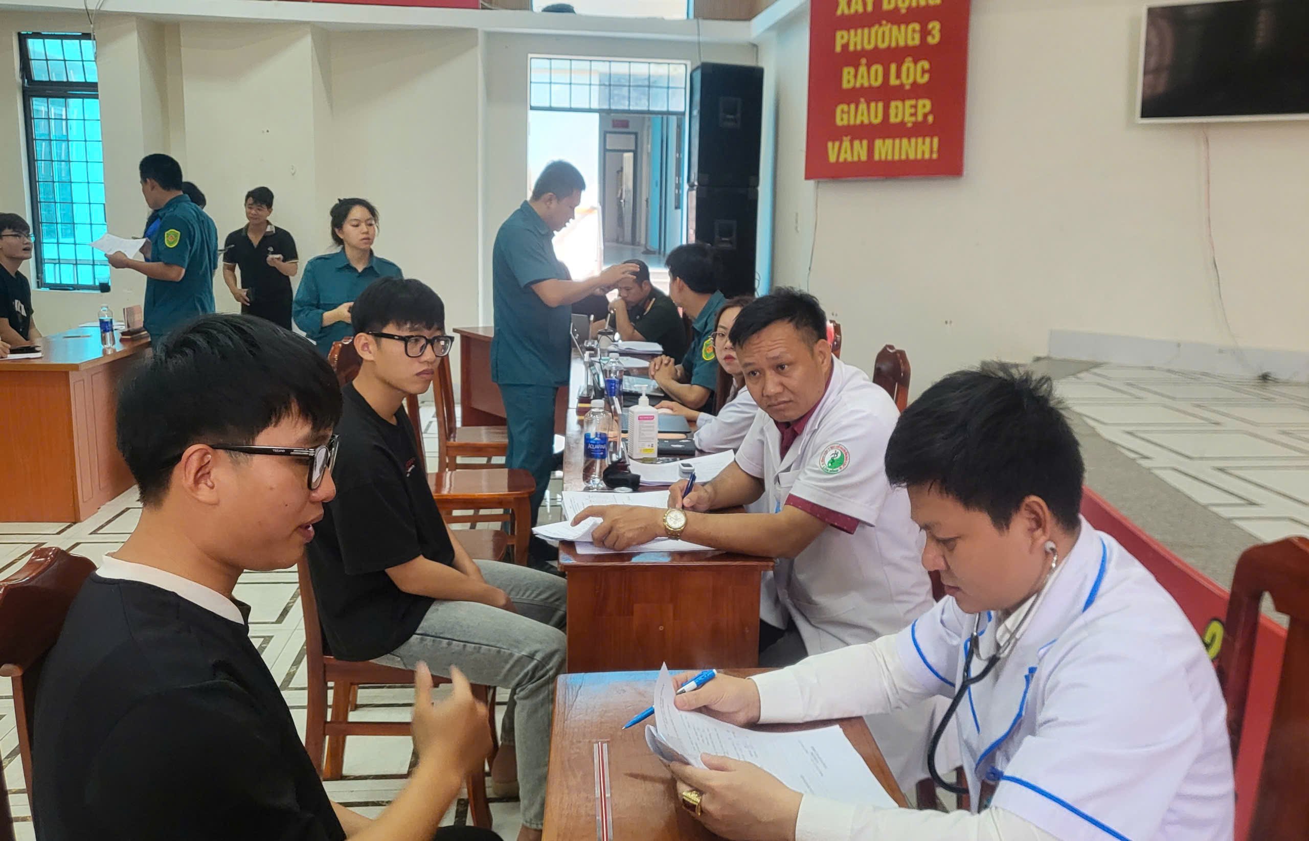 Phường 3 Bảo Lộc: Tổ chức khám sơ tuyển sức khỏe nghĩa vụ quân sự, nghĩa vụ tham gia Công an nhân dân năm 2027