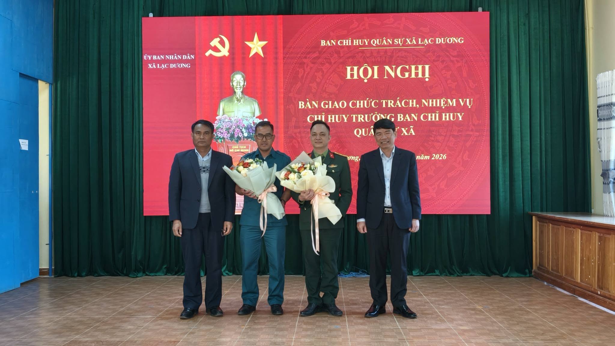 HỘI NGHỊ BÀN GIAO CHỨC TRÁCH, NHIỆM VỤ CHỈ HUY TRƯỞNG BAN CHỈ HUY QUÂN SỰ XÃ LẠC DƯƠNG